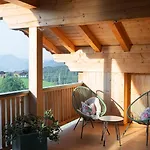 Boutique Hof - Alpine Hideaway