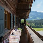 Mountain Vista - Bio Yoga Hof * Kitzbühel