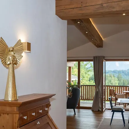 Yogahof - Boutique Alpine Hideaway *