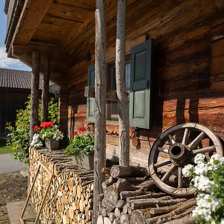Yogahof - Boutique Alpine Hideaway 基茨比厄尔
