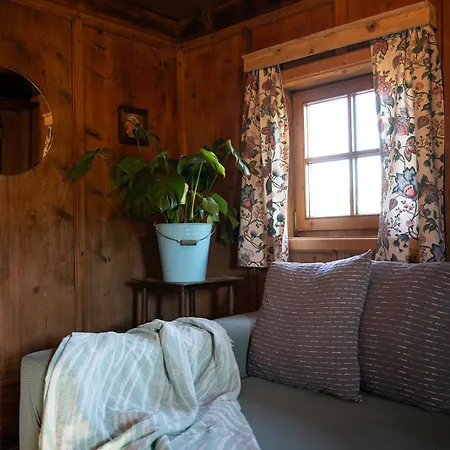 Yogahof - Boutique Alpine Hideaway Daire Kitzbühel