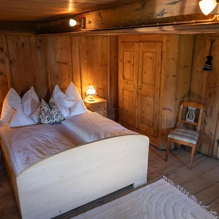 Yogahof - Boutique Alpine Hideaway *